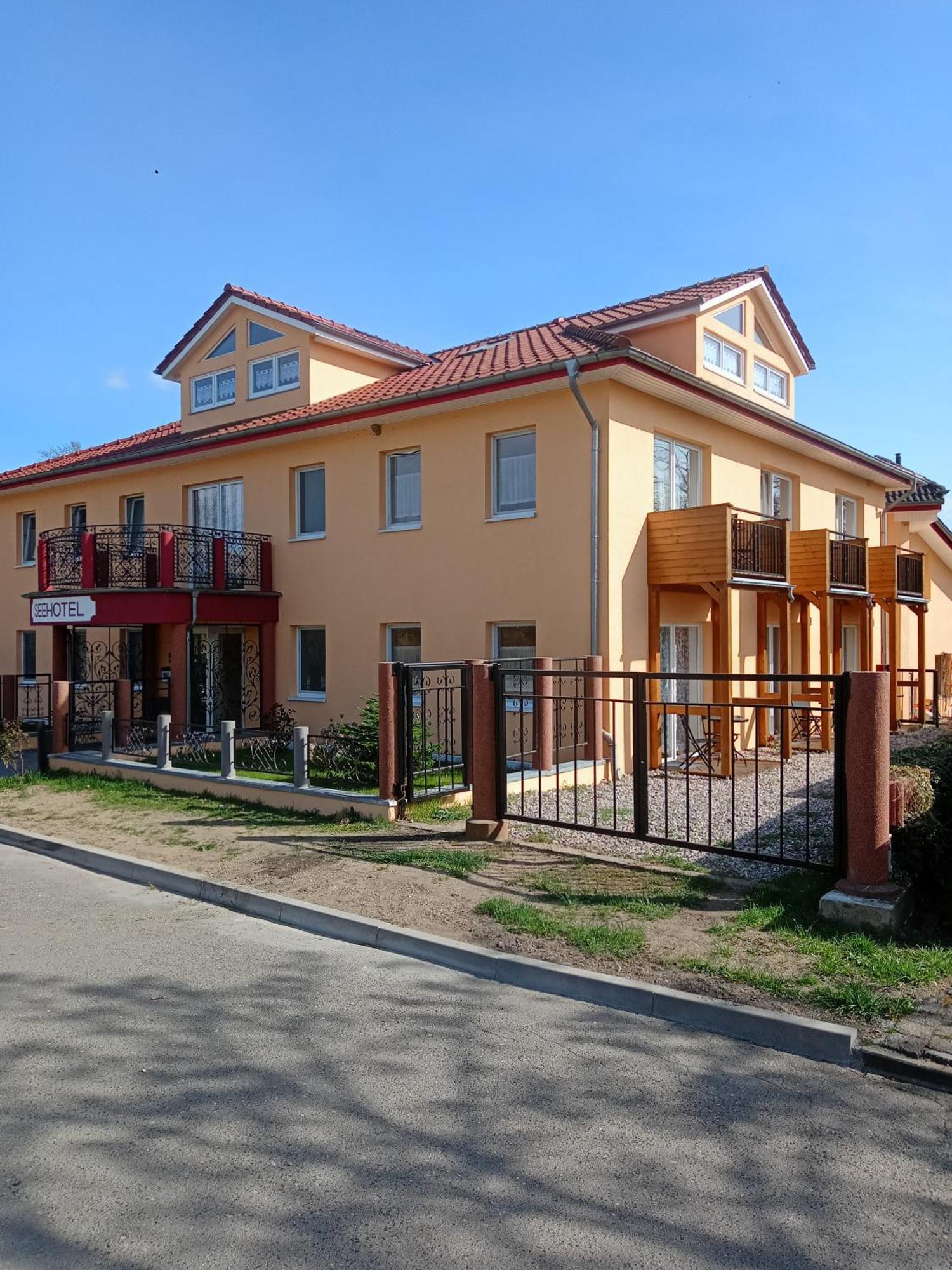 Seehotel Bad Kleinen Экстерьер фото